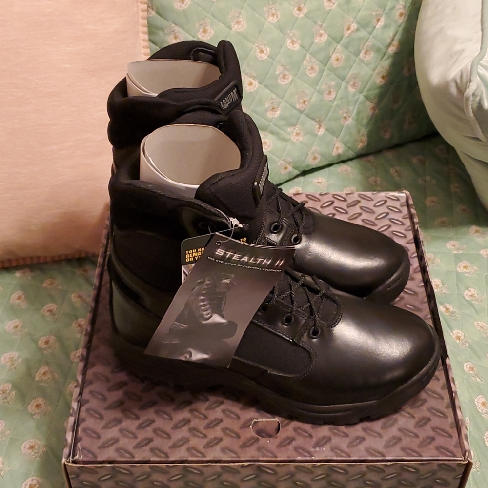 Magnum boots  Storm 11